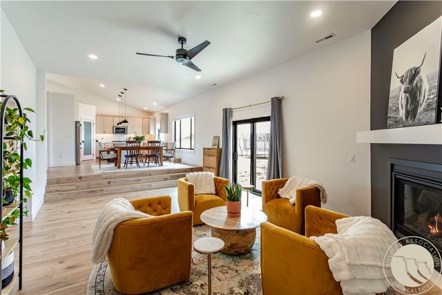 2530 Hunter Hall Street, Billings, MT 59106