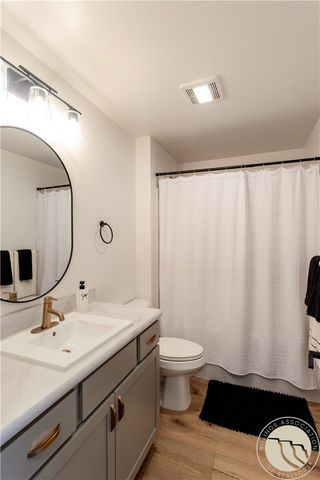 2530 Hunter Hall Street, Billings, MT 59106