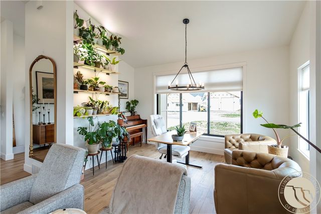 2530 Hunter Hall Street, Billings, MT 59106