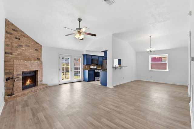 1722 Rebecca Lane, Conroe, TX 77301