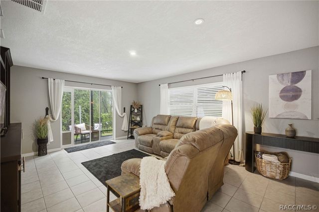 221 E Inverness Boulevard, Inverness, FL 34452