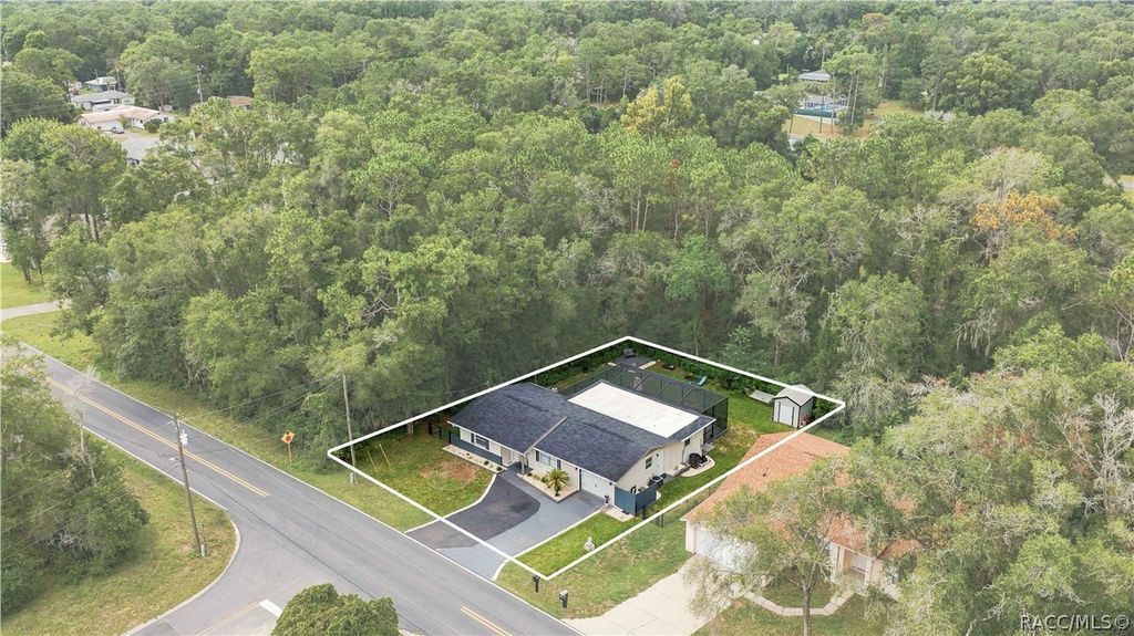 221 E Inverness Boulevard, Inverness, FL 34452