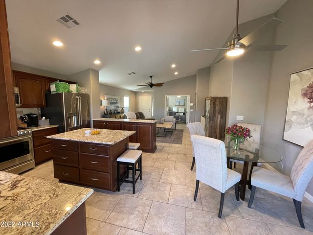 22185 E CALLE DE FLORES --, Queen Creek, AZ 85142