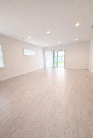 13244 WINTERTON LANE, Orlando, FL 32832