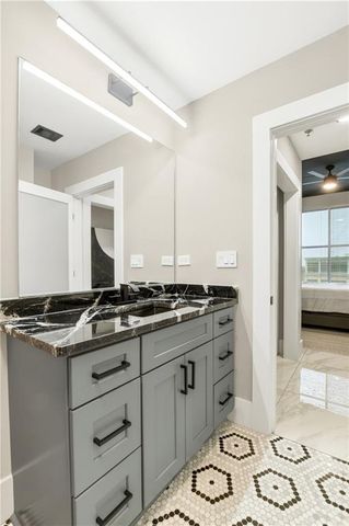 250 Pharr NE Road 709, Atlanta, GA 30305