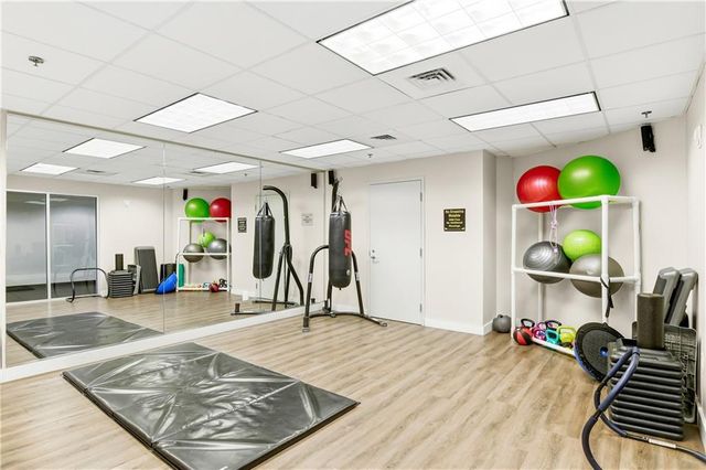 250 Pharr NE Road 709, Atlanta, GA 30305