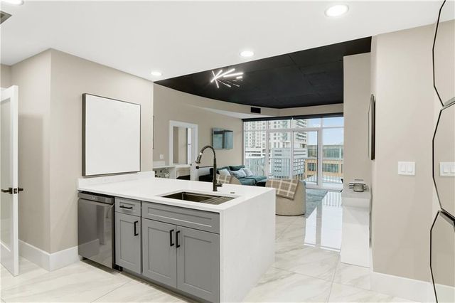 250 Pharr NE Road 709, Atlanta, GA 30305