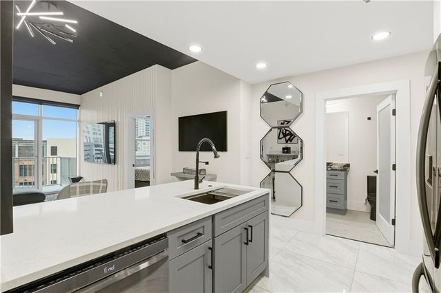 250 Pharr NE Road 709, Atlanta, GA 30305