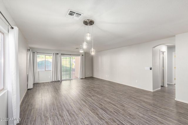 2609 S DEVONNA Lane, Tolleson, AZ 85353