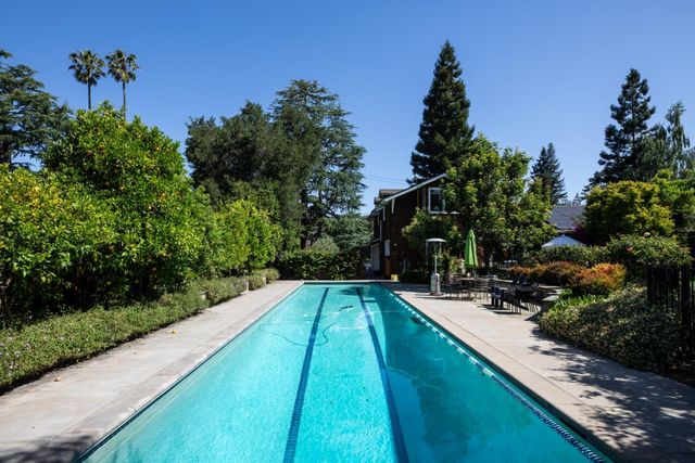 64 Alvarado Avenue, Los Altos, CA 94022