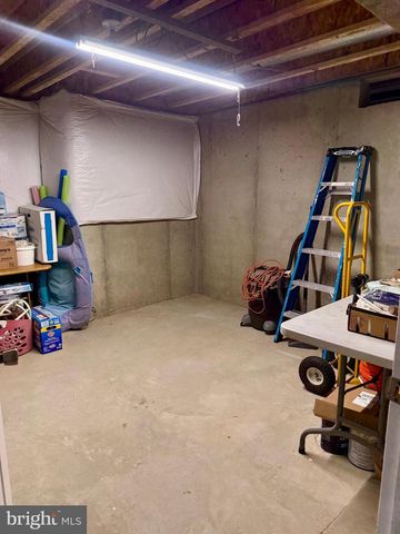 32 CHANCELLORSVILLE CIR, Middletown, DE 19709