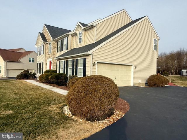 32 CHANCELLORSVILLE CIR, Middletown, DE 19709