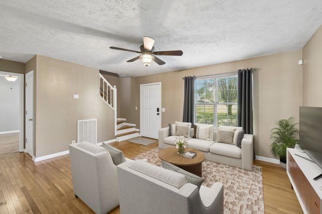 127 Deer Point Rd, Unionville, TN 37180