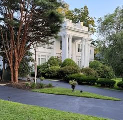 600 Washington St 5, Wellesley, MA 02482