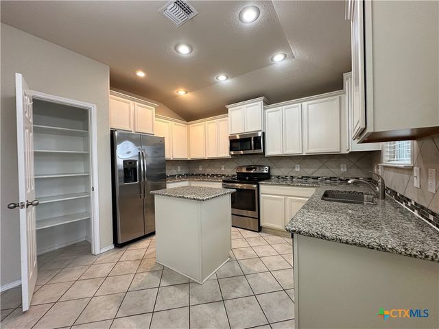 702 Deborah Kay Drive, Killeen, TX 76542