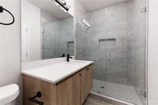 504 N Alexandrite Avenue 2, Edinburg, TX 78541