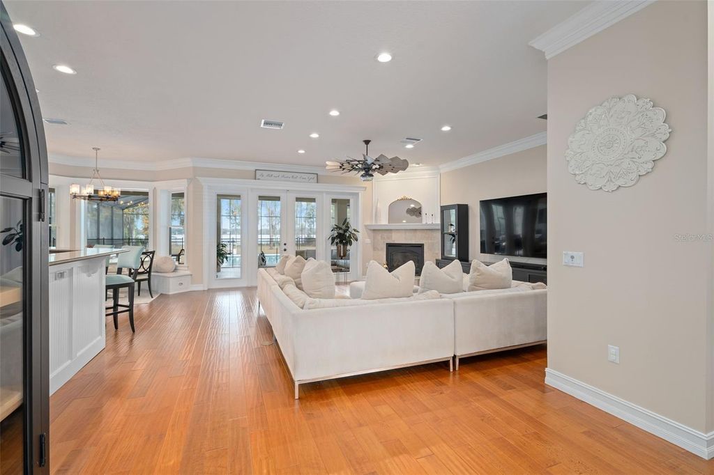 Image 15 of property listing at 5301 CARSON STREET, St Cloud, FL 34771