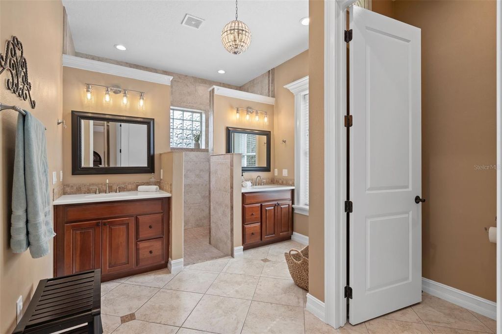 Image 27 of property listing at 5301 CARSON STREET, St Cloud, FL 34771