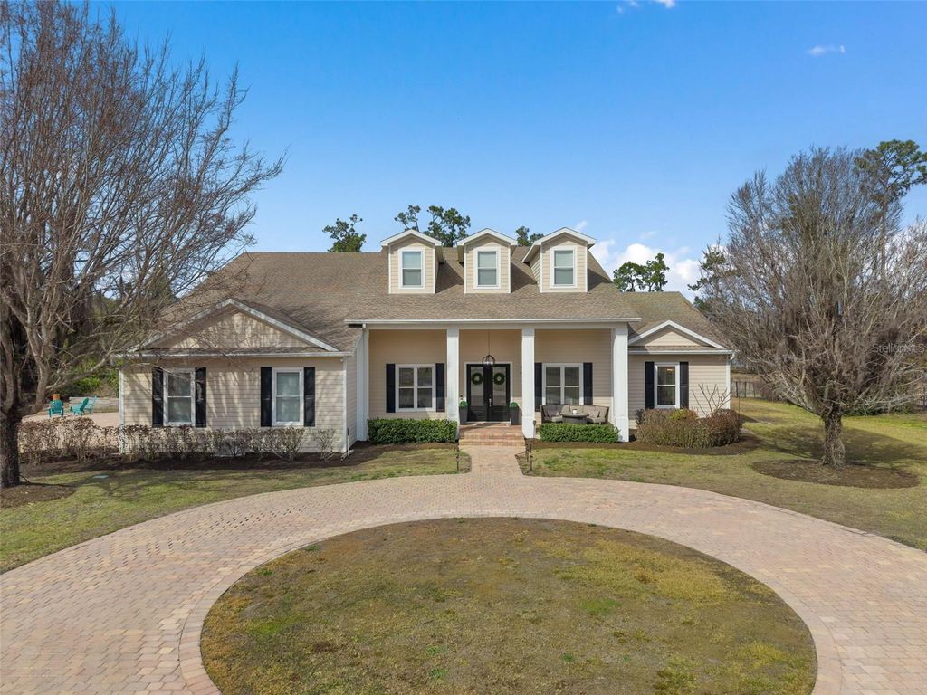 Image 5 of property listing at 5301 CARSON STREET, St Cloud, FL 34771