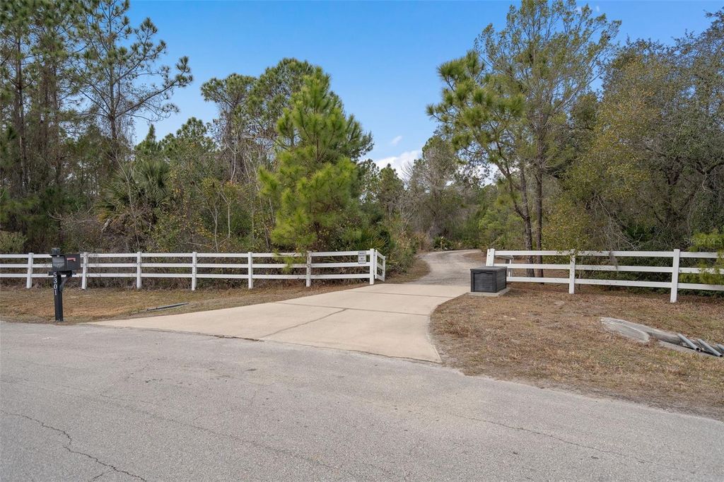Image 54 of property listing at 5301 CARSON STREET, St Cloud, FL 34771