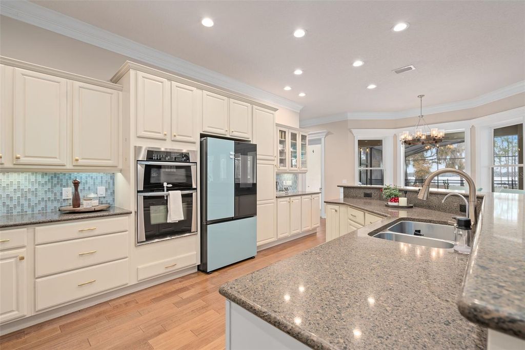 Image 10 of property listing at 5301 CARSON STREET, St Cloud, FL 34771
