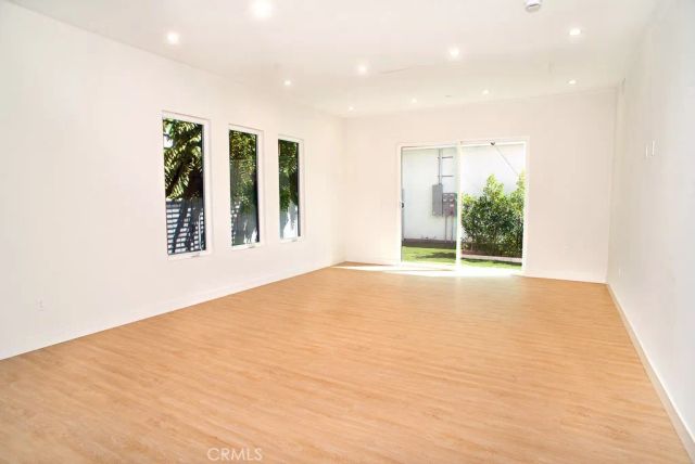 5618 Buffalo, Valley Glen, CA 91401