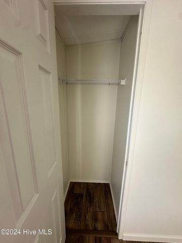 1012 10th Street, Midway Park, NC 28544