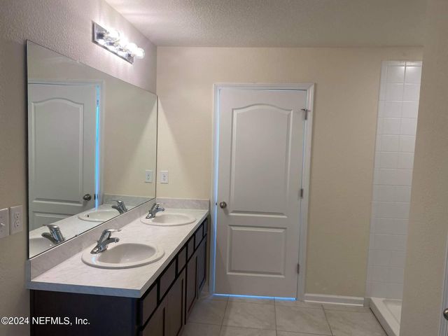 75014 NASSAU STATION Way, Yulee, FL 32097