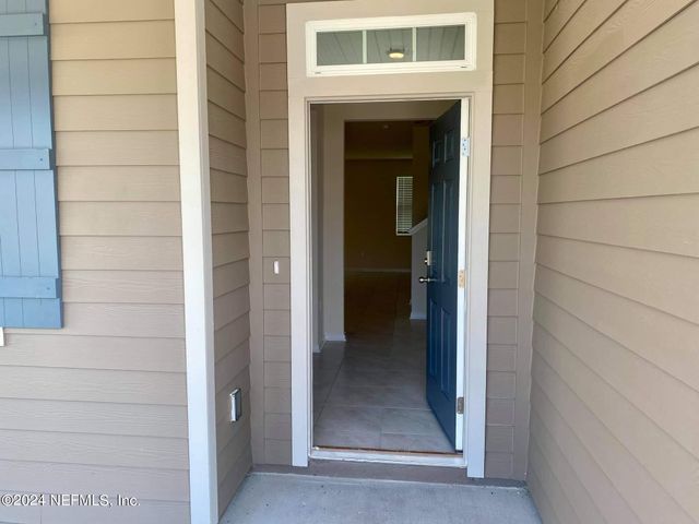 75014 NASSAU STATION Way, Yulee, FL 32097