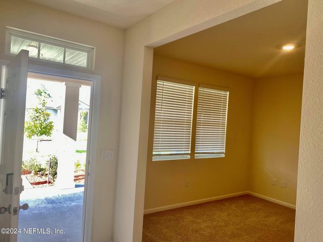 75014 NASSAU STATION Way, Yulee, FL 32097