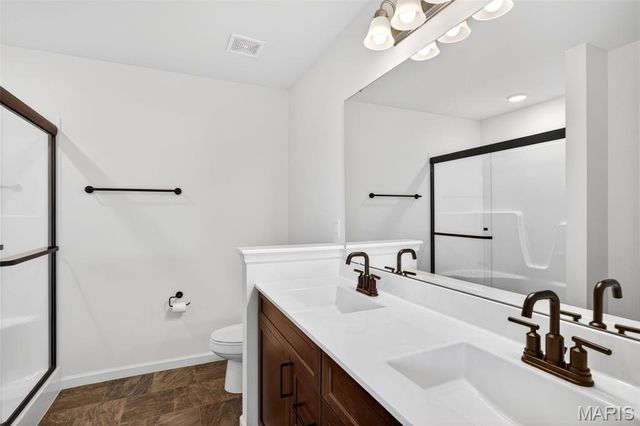 833 Cedarwood Drive, Moscow Mills, MO 63362