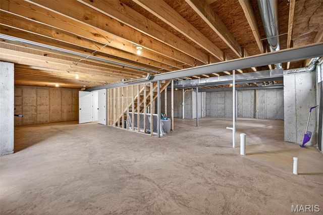 833 Cedarwood Drive, Moscow Mills, MO 63362