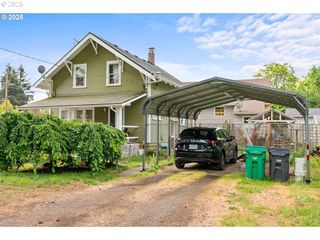 11138 Ne SHAVER St, Portland, OR 97220