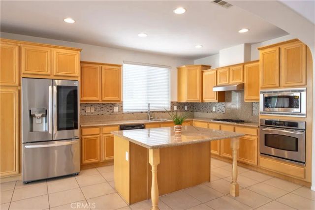 45743 Magnolia, Temecula, CA 92592