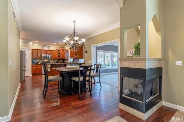 4544 Rawlston Drive, Newburgh, IN 47630