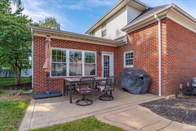 4544 Rawlston Drive, Newburgh, IN 47630