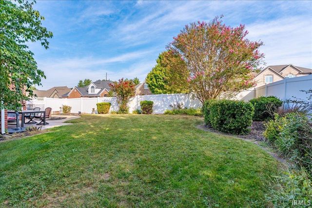 4544 Rawlston Drive, Newburgh, IN 47630