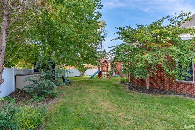 4544 Rawlston Drive, Newburgh, IN 47630