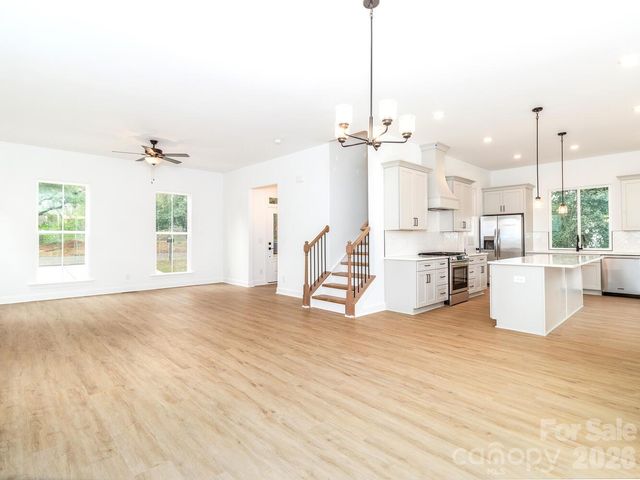 2501 Elon Street, Charlotte, NC 28208