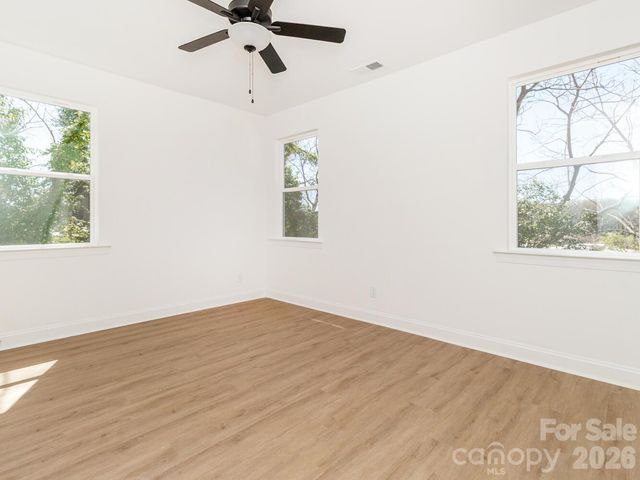 2501 Elon Street, Charlotte, NC 28208