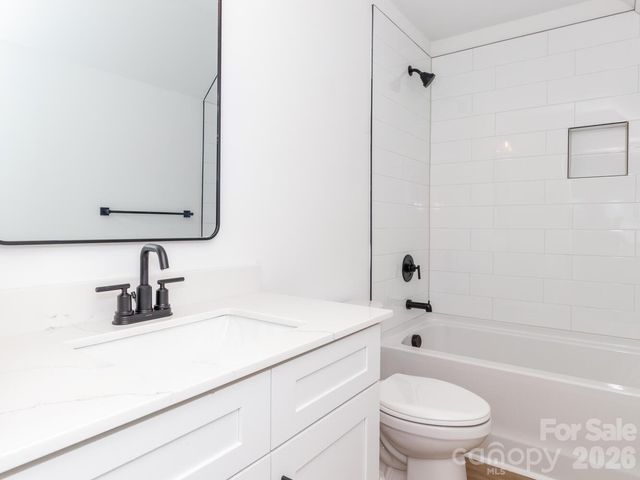 2501 Elon Street, Charlotte, NC 28208