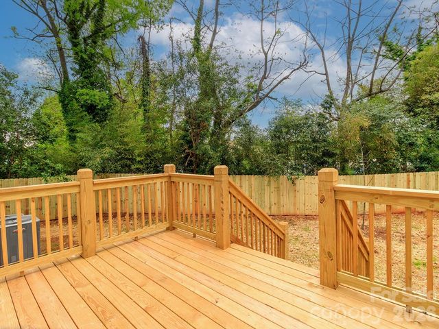2501 Elon Street, Charlotte, NC 28208