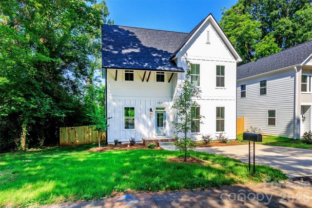 2501 Elon Street, Charlotte, NC 28208