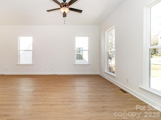 2501 Elon Street, Charlotte, NC 28208