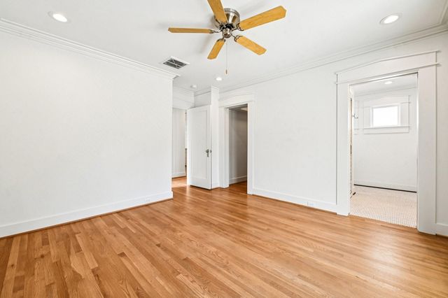 1222 Waverly Street, Houston, TX 77008