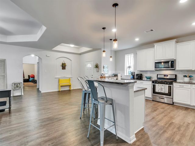 6264 Rolling Hills Road, Conroe, TX 77303