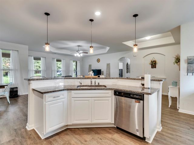 6264 Rolling Hills Road, Conroe, TX 77303