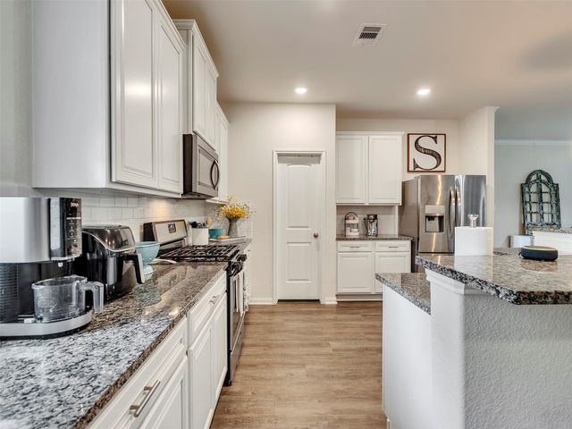 6264 Rolling Hills Road, Conroe, TX 77303