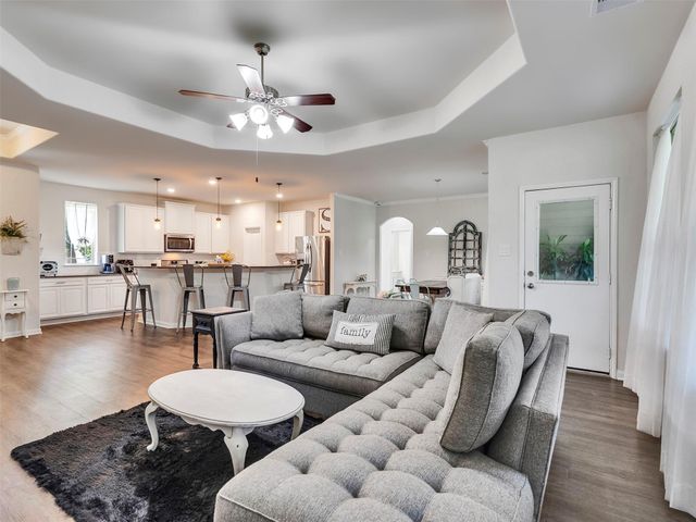 6264 Rolling Hills Road, Conroe, TX 77303