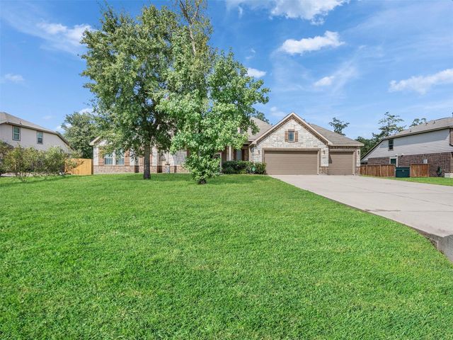 6264 Rolling Hills Road, Conroe, TX 77303